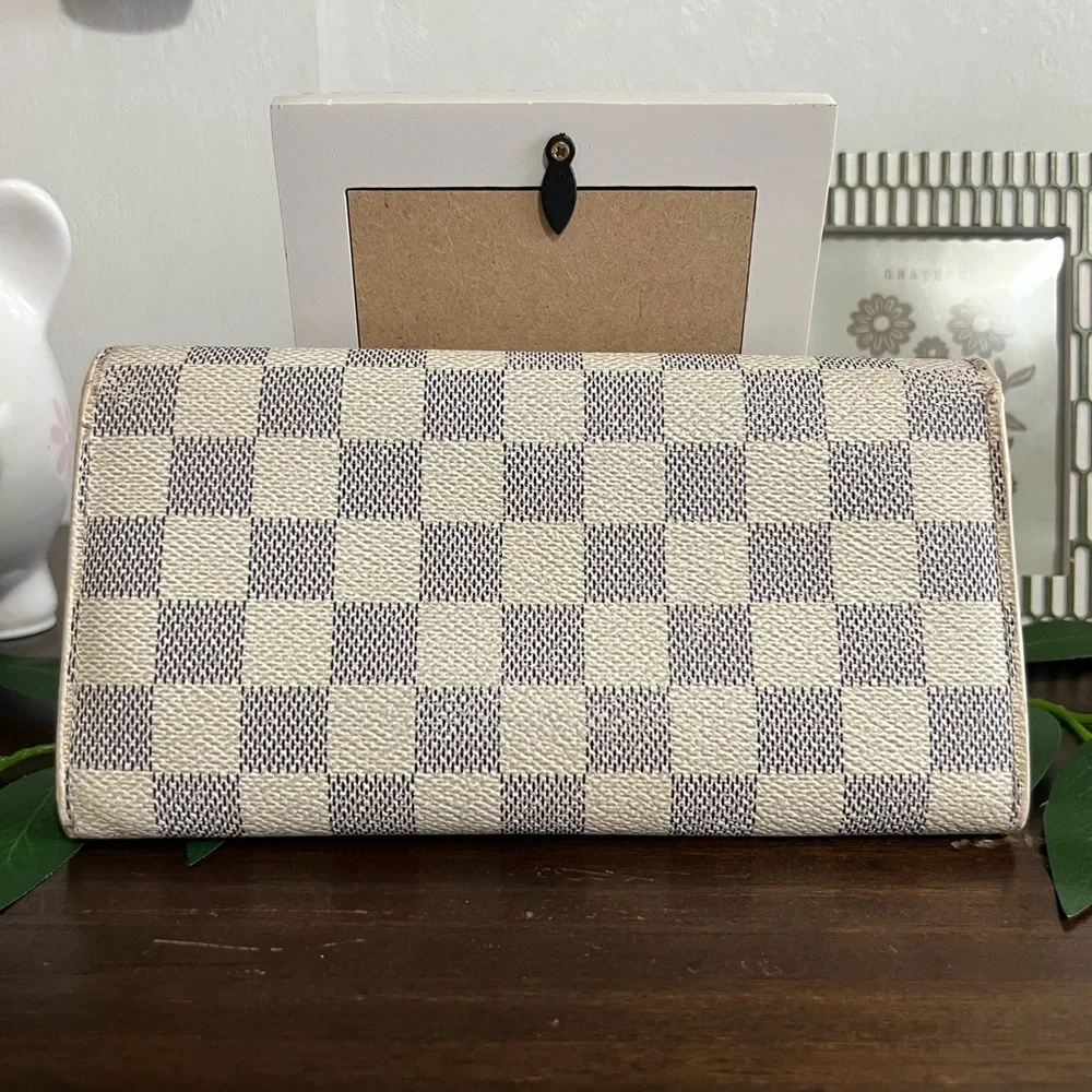 Louis Vuitton Damier Azur Sara Long Wallet - Picture 13 of 17